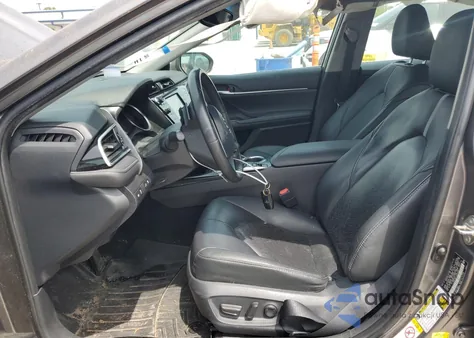 2018 Toyota Camry Xse from USA, damaged, VIN 4T1B61HK7JU084049